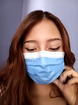 Snapshot of GiselleFever chatting on 10.12.25 GiselleFever online show from 10.12.25