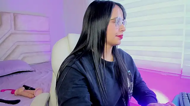  adahara queen online show from 09.19.25