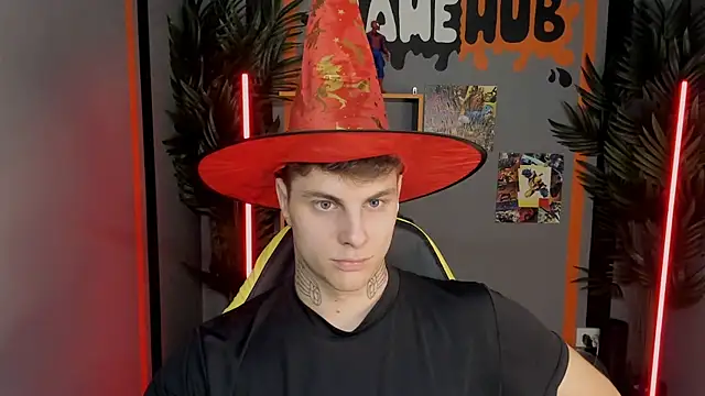 JackWolw online show from 10.29.25