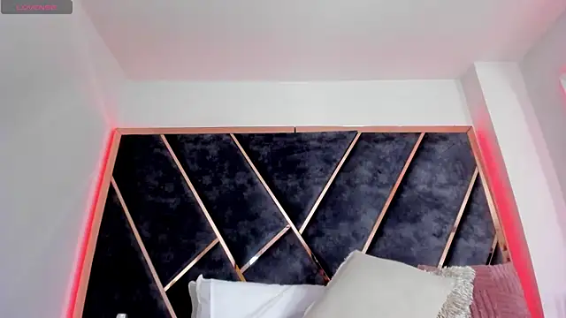 Snapshot of SusanaHenao chatting on 01.08.26 SusanaHenao online show from 01.08.26