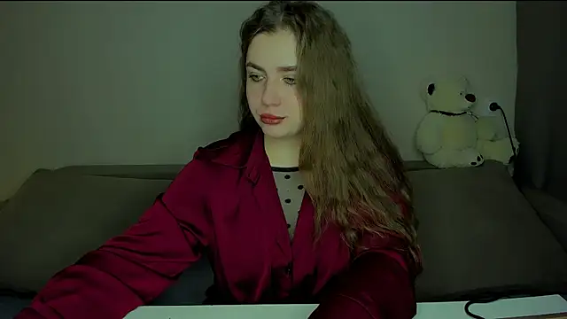 Snapshot of yourgem__ chatting on 03.12.26 yourgem online show from 03.12.26