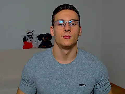 ZeinMiracles online show from 10.07.25