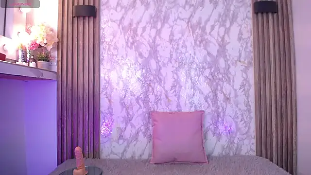 Georgina Astor online show from 09.13.25