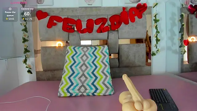 Natasha-Adams online show from 09.23.25