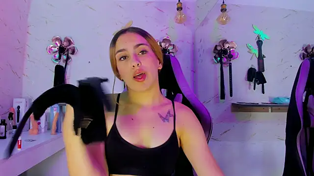 Natasha-Adams online show from 04.09.26