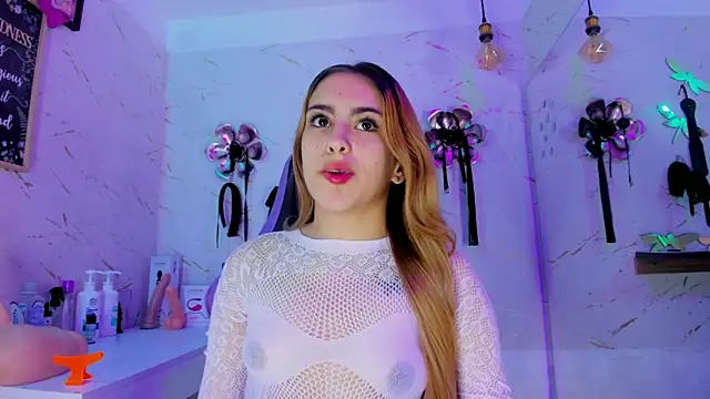 Natasha-Adams online show from 04.11.26