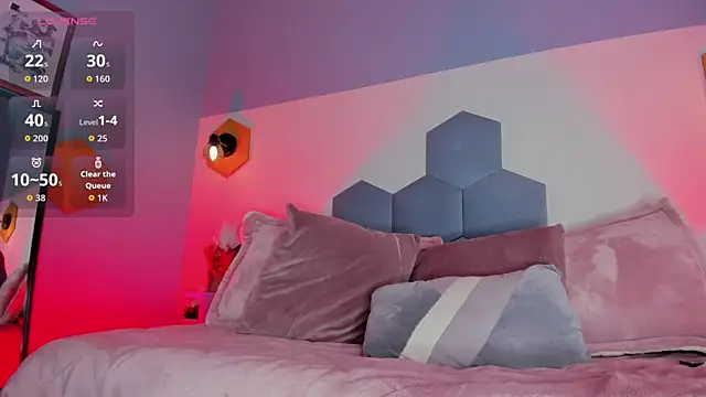 aliciia Miller online show from 10.15.25