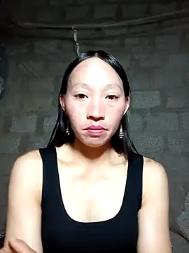 Snapshot of tcm-cute chatting on 09.17.25 tcm-cute online show from 09.17.25