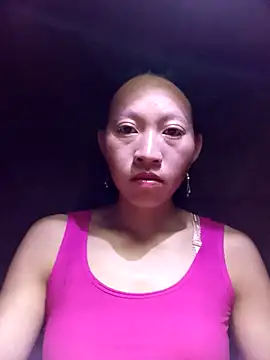 Snapshot of tcm-cute chatting on 10.09.25 tcm-cute online show from 10.09.25