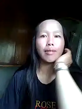Snapshot of llm-bae chatting on 09.17.25 llm-bae online show from 09.17.25