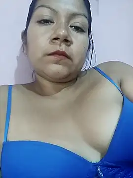 Snapshot of Alexxxia69 chatting on 03.01.26 Alexxxia69 online show from 03.01.26