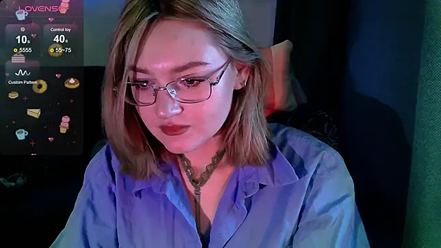 cute1stranger online show from 09.23.25