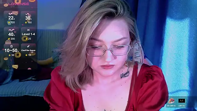 cute1stranger online show from 10.25.25