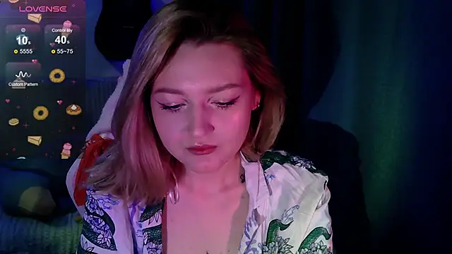 cute1stranger online show from 11.02.25