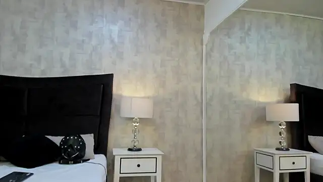 BarbaraLeython1 online show from 10.04.25