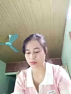 HELEN686 online show from 10.25.25