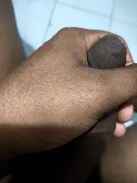 Snapshot of Leon_hot33 chatting on 03.28.26 Leon hot33 online show from 03.28.26