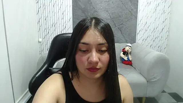 Ivony18 b online show from 10.28.25