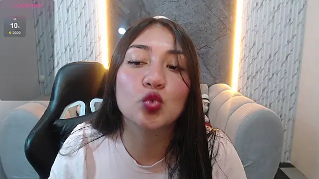 Ivony18 b online show from 11.29.25