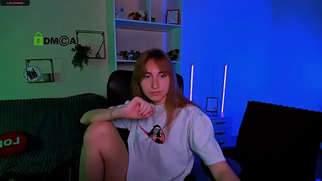 beauty ginger  online show from 10.15.25