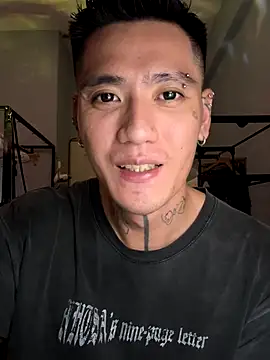 Snapshot of marz-z7-o chatting on 10.26.25 marz-z7-o online show from 10.26.25