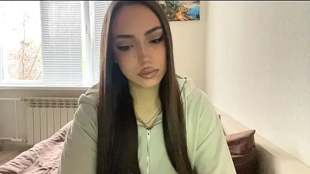 Snapshot of Leaf_Unto chatting on 11.03.25 Leaf Unto online show from 11.03.25