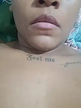 nessinha12 online show from 09.10.25