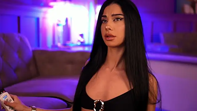 ArinaCarter online show from 10.13.25