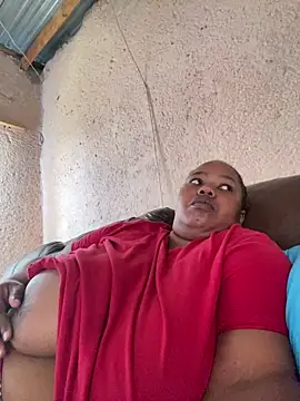 Curvycandy95 online show from 04.19.26