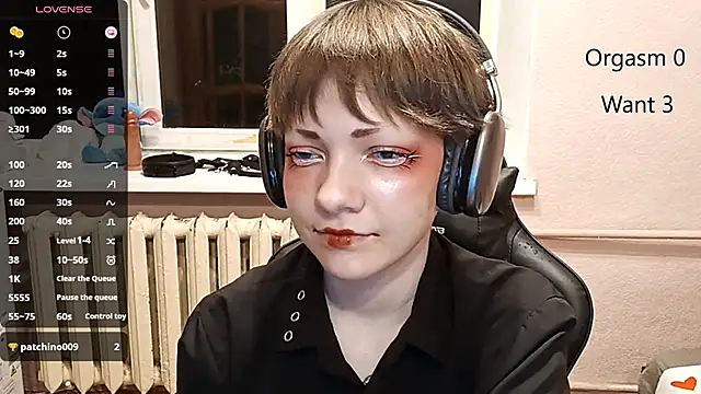 ChaeTrier online show from 10.15.25