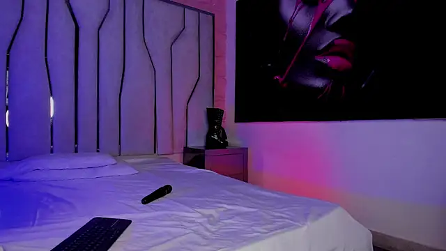 Elektra raven online show from 10.27.25