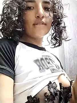 luna love xoxo online show from 09.21.25