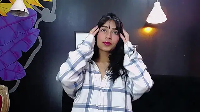Hott Molly online show from 09.16.25