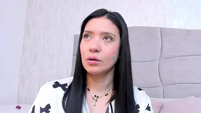 CattsyCat online show from 10.10.25