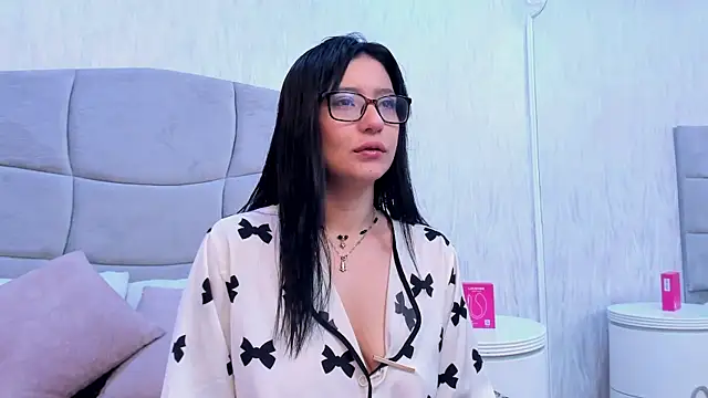 CattsyCat online show from 10.14.25