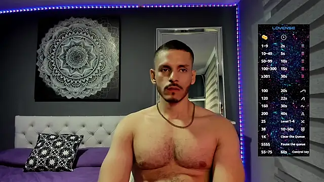 Snapshot of TianZilac chatting on 09.25.25 TianZilac online show from 09.25.25