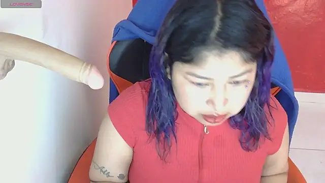 Snapshot of konojan_6 chatting on 09.23.25 konojan 6 online show from 09.23.25