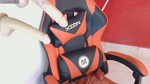 Snapshot of konojan_6 chatting on 09.26.25 konojan 6 online show from 09.26.25