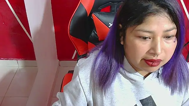 Snapshot of konojan_6 chatting on 10.14.25 konojan 6 online show from 10.14.25