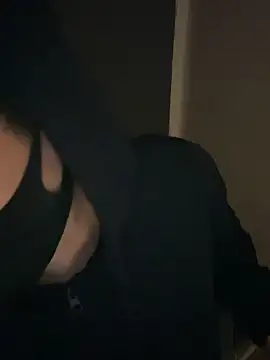 Snapshot of min9811 chatting on 12.02.25 min9811 online show from 12.02.25