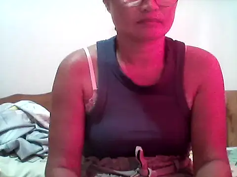 nathalie0045 online show from 12.20.25