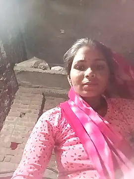 Pooja chohan online show from 09.12.25