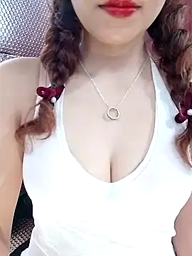 MyMy08 online show from 10.11.25