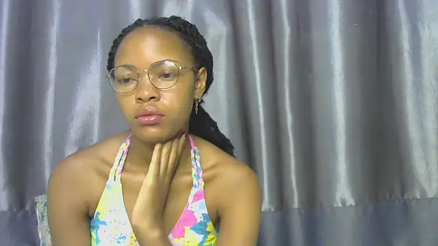 Snapshot of PussyDrip_ chatting on 10.04.25 PussyDrip  online show from 10.04.25