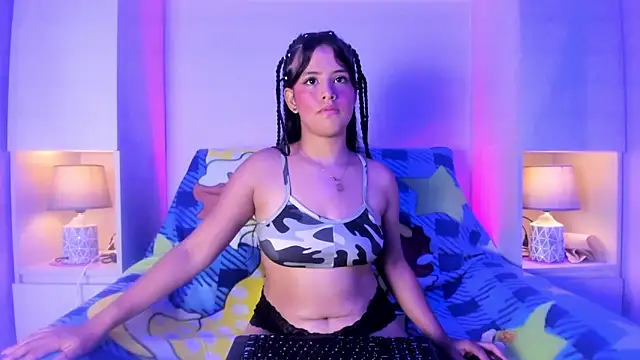 NoaLanee online show from 09.11.25