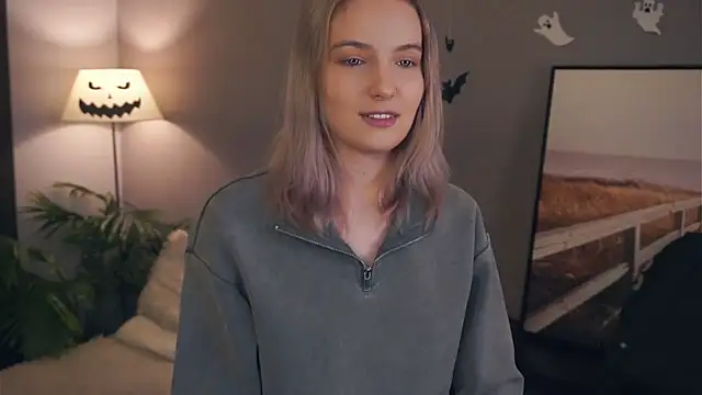 HongTomczak online show from 11.12.25