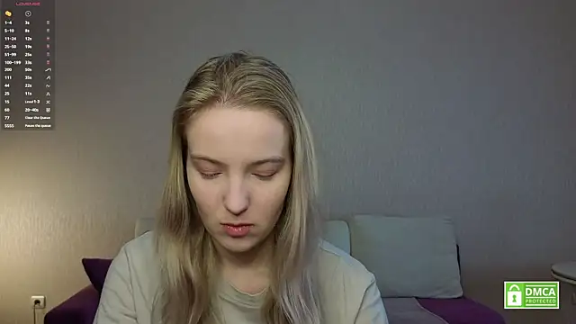 Snapshot of HongTomczak chatting on 06.26.26 HongTomczak online show from 06.26.26