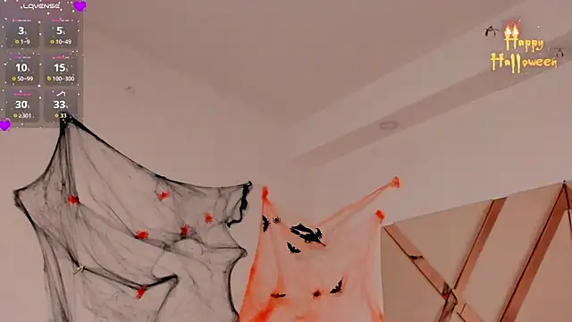 cloemorwen online show from 10.22.25