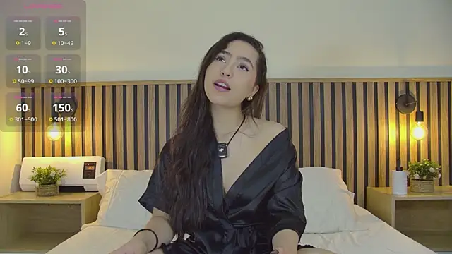 emma morales  online show from 10.21.25