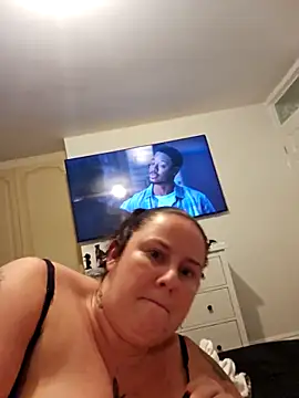 Biggtitz121 online show from 09.22.25